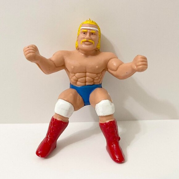 Vintage KO Thumb Wrestler Hulk Hogan WWF WCW Wrestling Toy - Picture 1 of 16